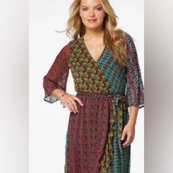 Cato | PLUS SIZE GEO PATCHWORK DRESS Dark Violet Various Sizes Available - Picture 2 of 4
